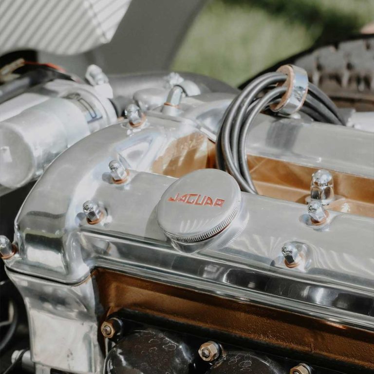 why choose us for jaguar servicing