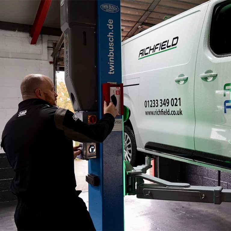 car servicing ashford